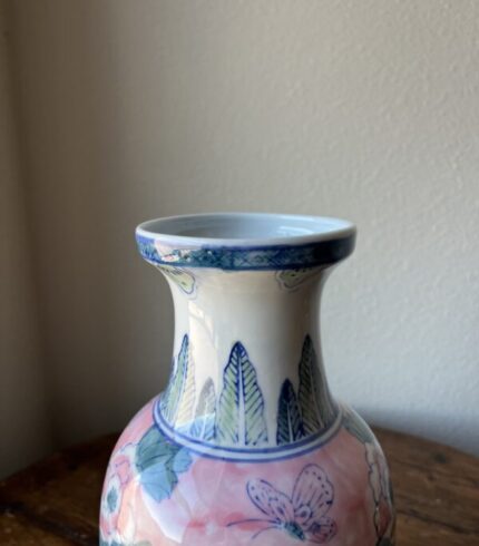 vintage-chinoiserie-pink-butterfly-and-flower-design-porcelain-vase-5542.jpg